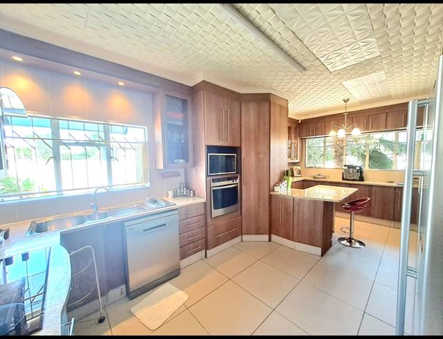3 BEDROOM HOUSE FOR SALE IN ARCON PARK